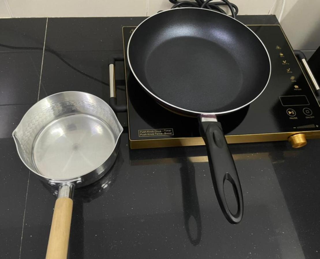 Вілла Demuji 4Br 10Pax 3Min To Ecm Kcm, Ps4 Куантан Екстер'єр фото